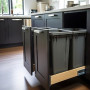 کابینت وکیوم یکی از انواع کابینت‌های آشپزخانه است که با استفاده از تکنولوژی و فرآیند خاصی به وجود می‌آید. در این مقاله، به توضیح کابینت وکیوم، روش تولید ، مزایا و معایب ، نصب و خرید و هزینه آن می‌پردازیم.