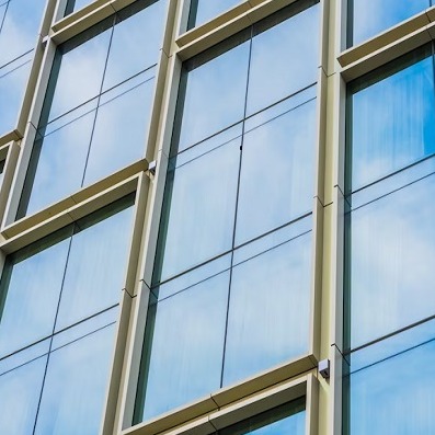 استفاده از نمای شیشه ای در ساختمان